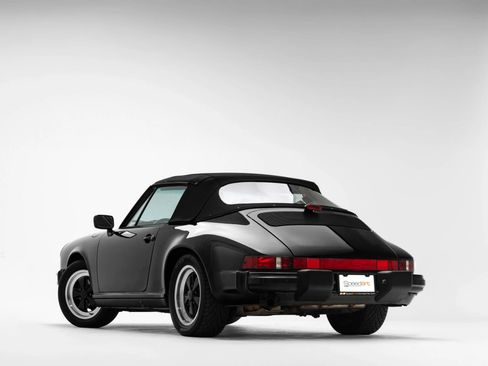 Used 1987 Porsche 911 Carrera RWD image 4