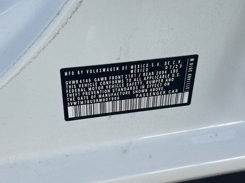 Certified 2024 Volkswagen Jetta SE w/ Panoramic Sunroof Package image 27