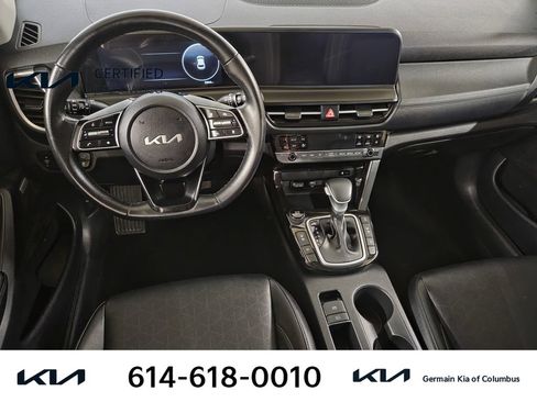 Certified 2024 Kia Seltos SX w/ SX Sunroof Package AWD/4WD image 16