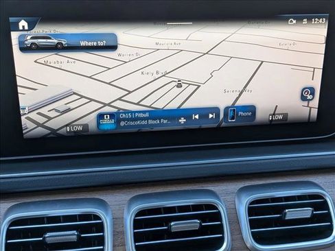 New 2026 Mercedes-Benz GLS 580 4MATIC image 13