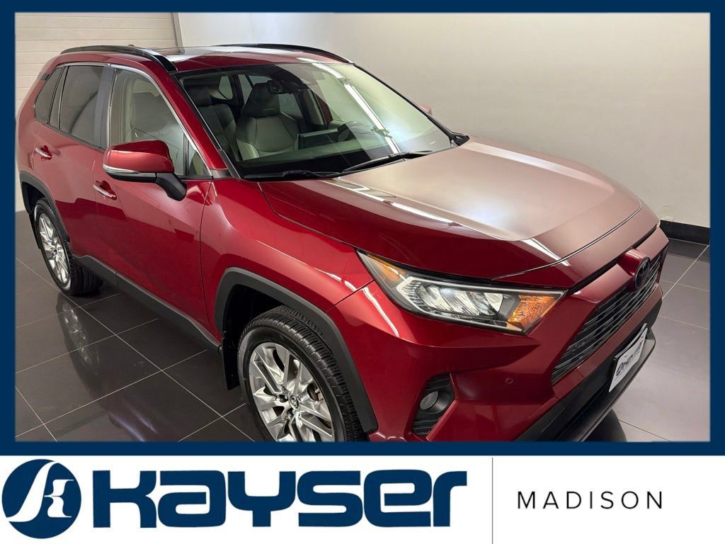 Used 2019 Toyota RAV4 Limited w/ Cold Weather Package AWD/4WD image 1