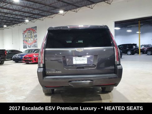 Used 2017 Cadillac Escalade ESV Premium Luxury RWD image 10
