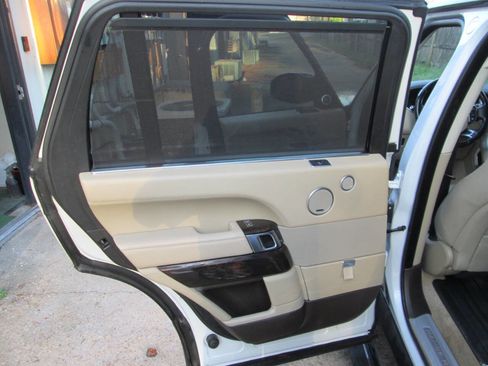 Used 2016 Land Rover Range Rover Long Wheelbase Supercharged image 10