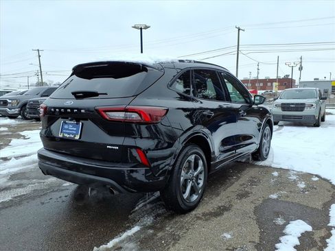 Certified 2024 Ford Escape ST-Line w/ Tech Pack #1 image 6