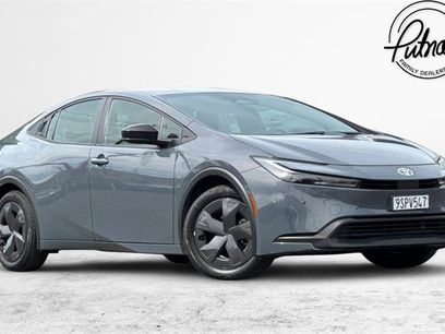 Used 2025 Toyota Prius LE