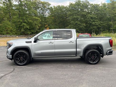 Used 2023 GMC Sierra 1500 Elevation AWD/4WD image 2