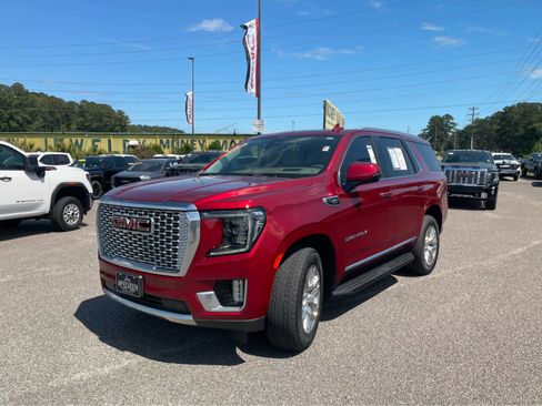 Used 2021 GMC Yukon Denali AWD/4WD image 2