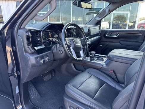 Used 2023 GMC Sierra 1500 SLT w/ SLT Premium Plus Package RWD image 5