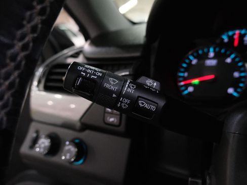 Used 2019 Chevrolet Tahoe Premier image 41