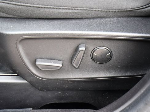 Used 2023 Ford Escape Active image 14