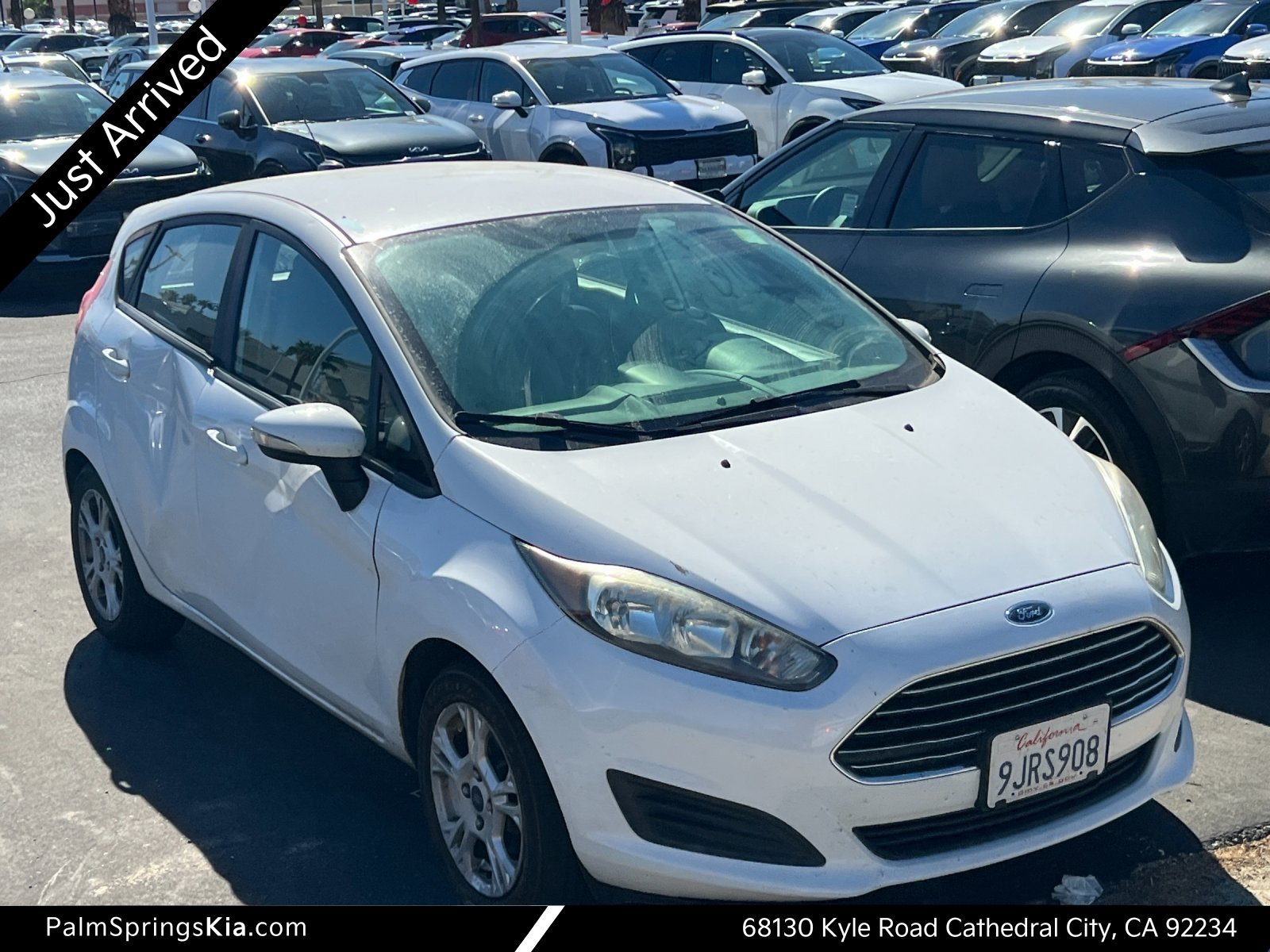 Used 2015 Ford Fiesta SE FWD image 1