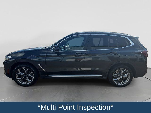Used 2022 BMW X3 xDrive30i w/ Premium Package 2 (ZPA) AWD/4WD image 5