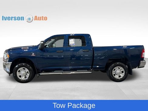 Used 2024 RAM 2500 Tradesman w/ Chrome Appearance Group AWD/4WD image 6