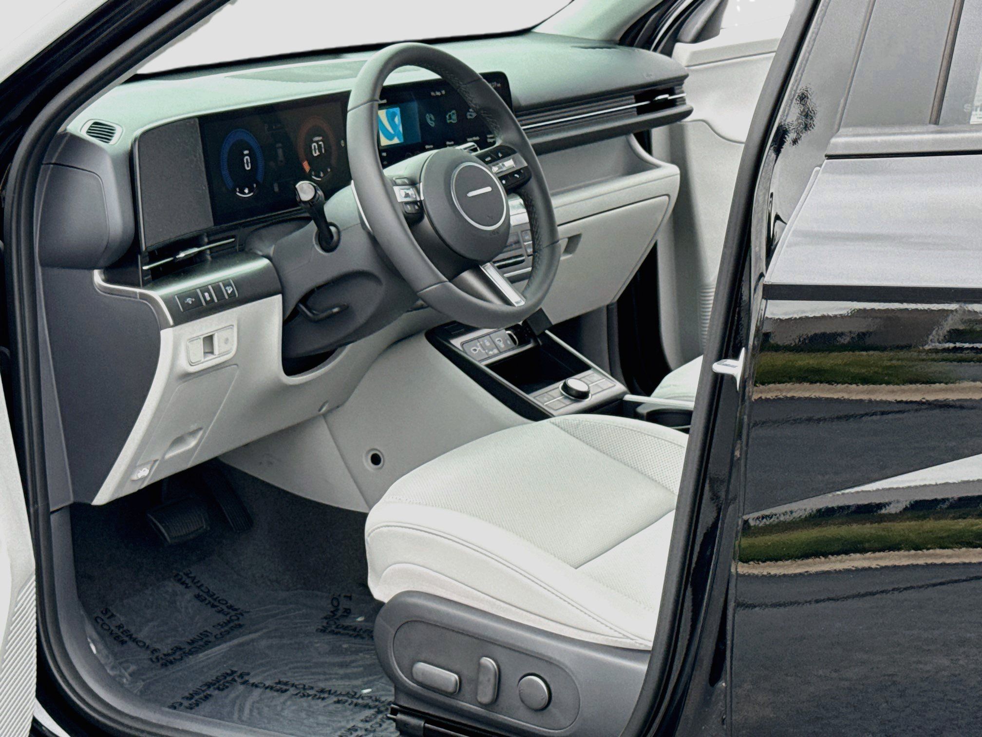 New 2026 Hyundai Kona SEL Premium AWD/4WD image 4