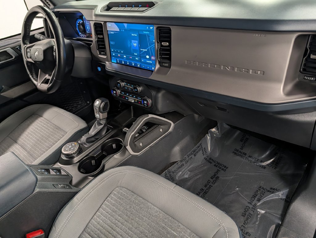 Certified 2023 Ford Bronco Outer Banks w/ Sasquatch Package AWD/4WD image 32