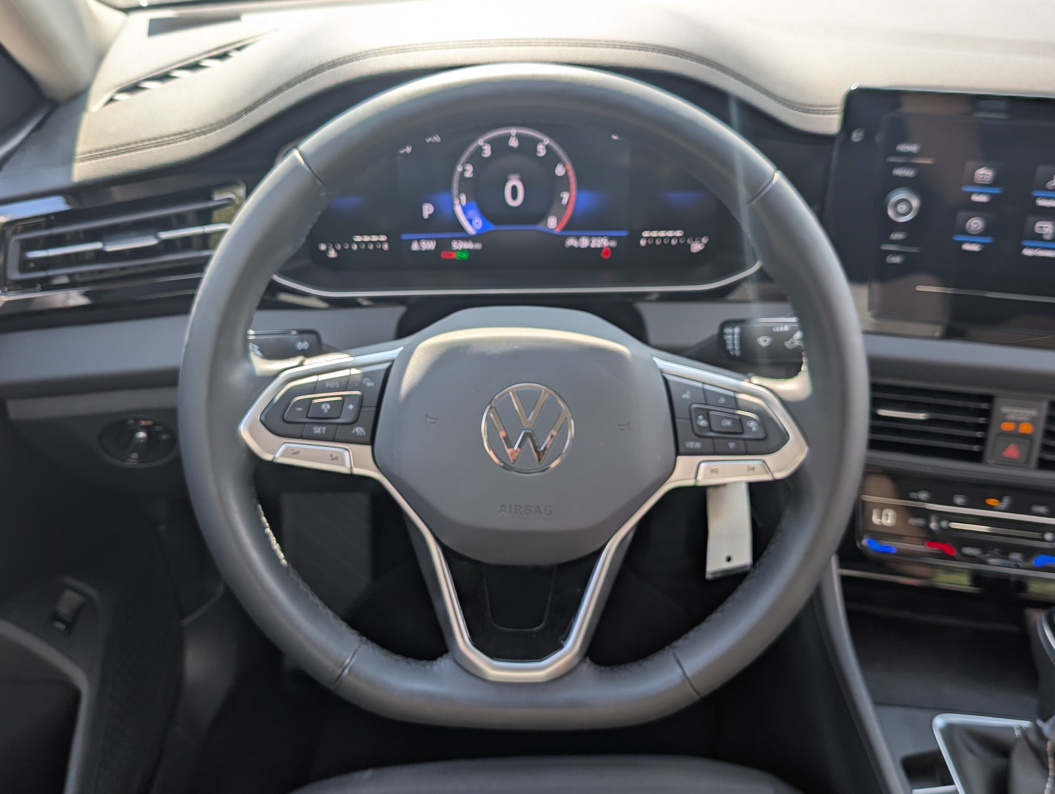 Used 2025 Volkswagen Jetta S FWD image 23
