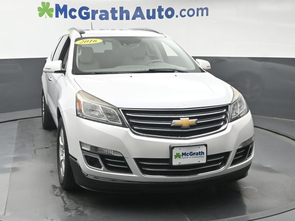 Used 2016 Chevrolet Traverse LTZ AWD/4WD image 5