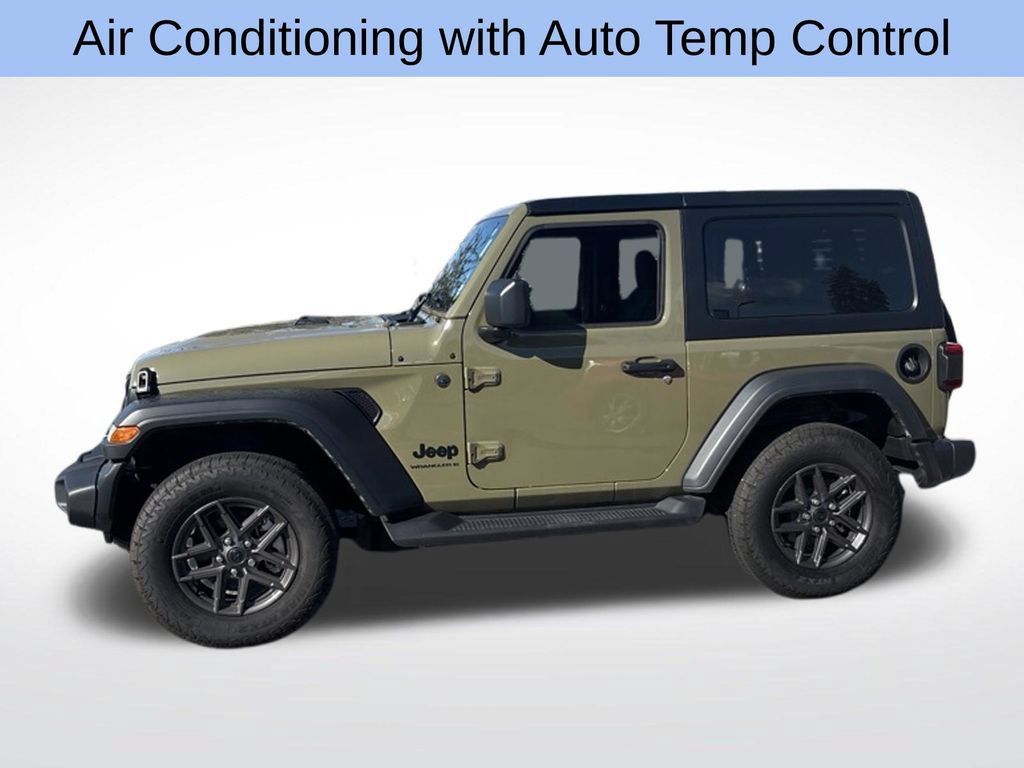 Used 2026 Jeep Wrangler Sport AWD/4WD image 4