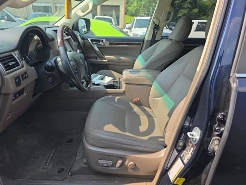 Used 2019 Lexus GX 460 Premium AWD/4WD image 6