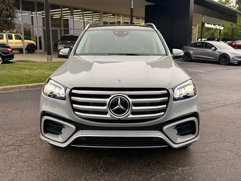 New 2026 Mercedes-Benz GLS 450 4MATIC image 2