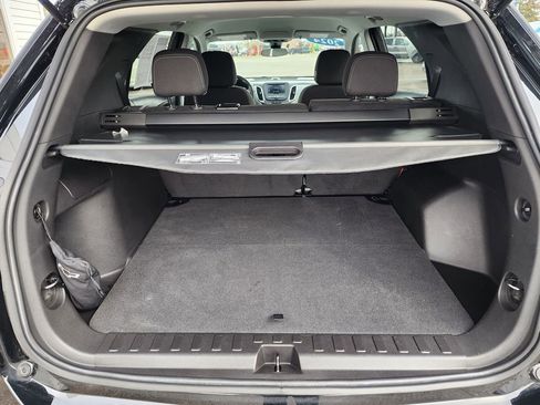 Certified 2024 Chevrolet Equinox LS w/ LS Convenience Package image 10