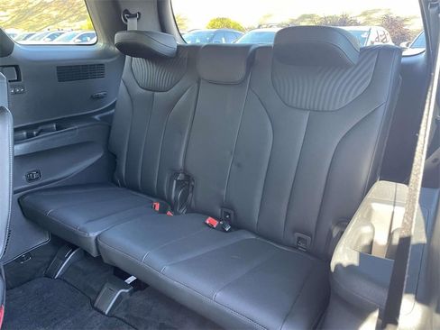 Used 2025 Hyundai Palisade Calligraphy image 12