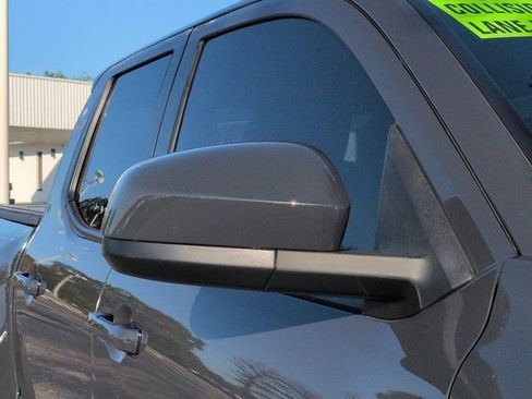 Used 2025 Toyota Tacoma TRD Sport RWD image 11
