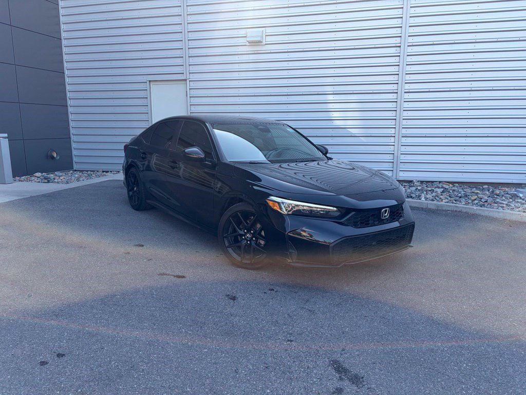 Used 2025 Honda Civic Sport image 1