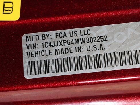 Used 2021 Jeep Wrangler Unlimited Sahara w/ Cold Weather Group image 41