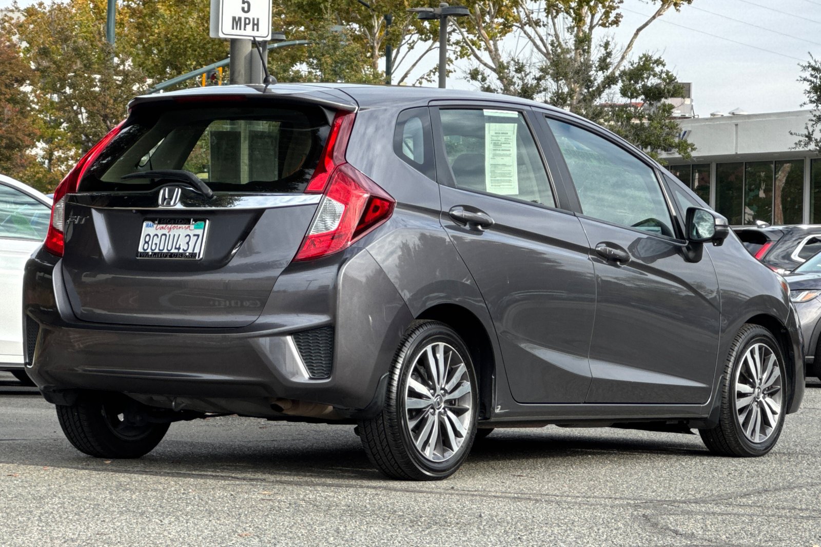 Used 2017 Honda Fit EX image 4