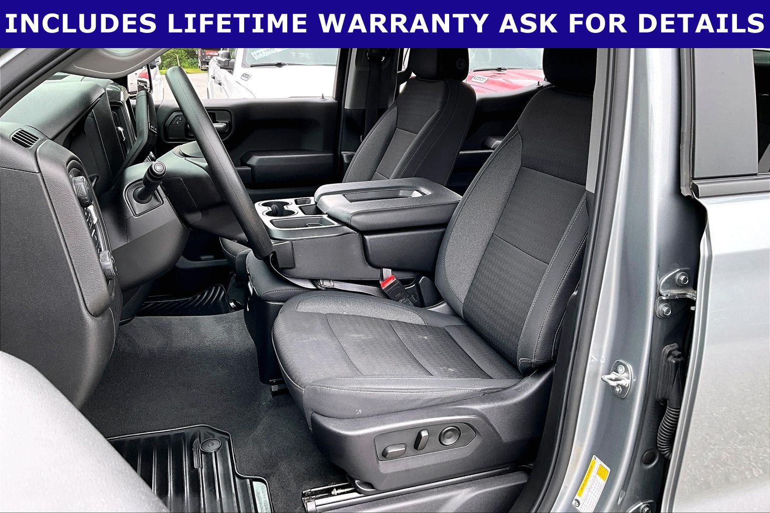 Used 2024 Chevrolet Silverado 1500 Custom w/ Turbomax Blackout Package AWD/4WD image 19