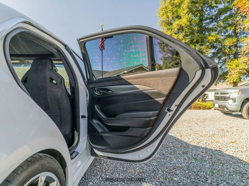 Used 2018 Cadillac CTS V w/ Luxury Package image 57