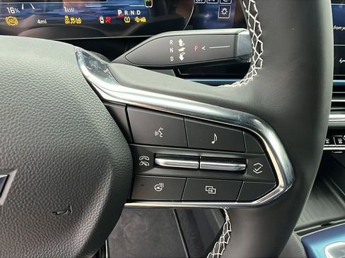 New 2026 Chevrolet Equinox EV LT image 21