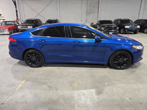 Used 2017 Ford Fusion SE image 15