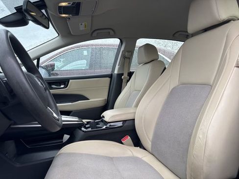 Used 2018 Honda Clarity Plug-In Hybrid image 13