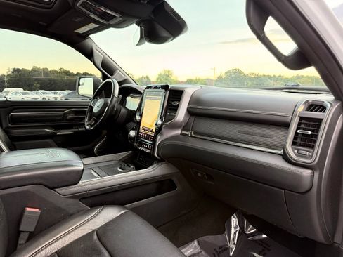 Used 2019 RAM 1500 Limited RWD image 35