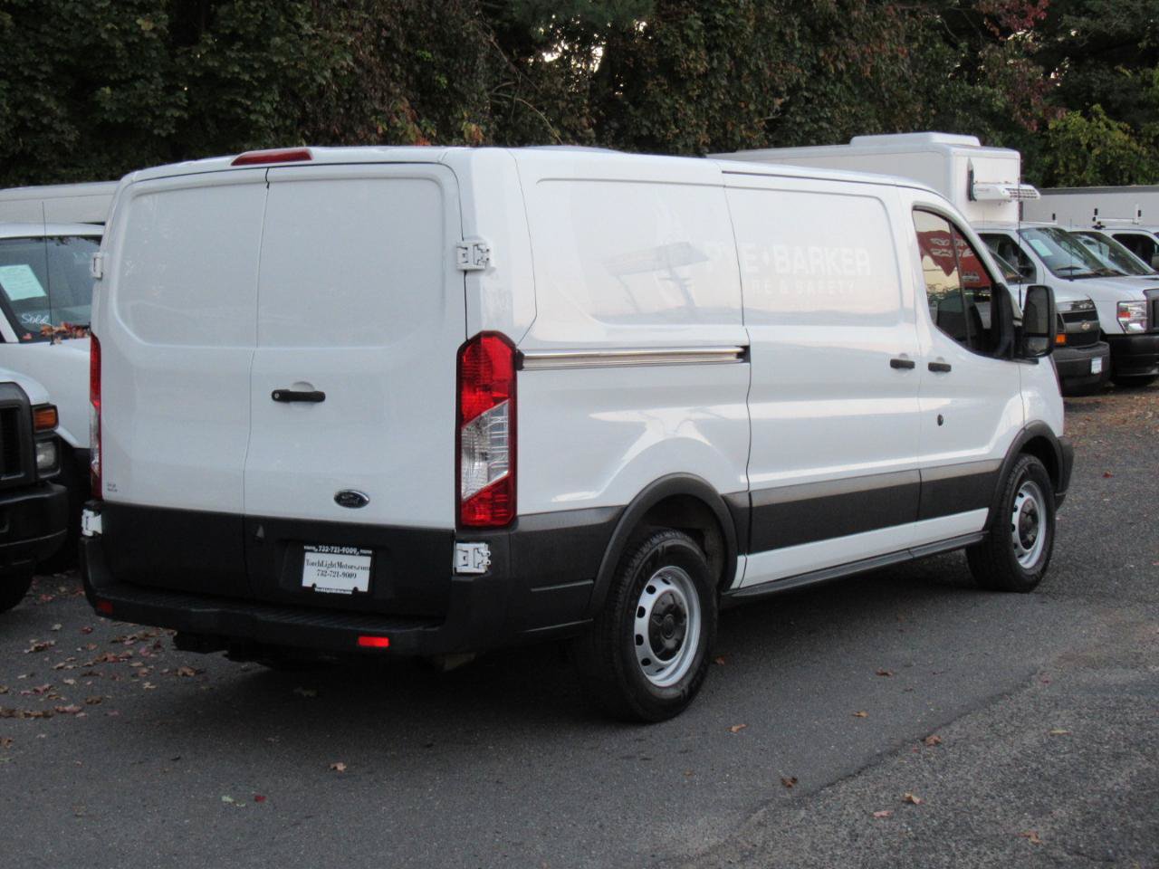 Used 2018 Ford Transit 150 130 Low Roof RWD image 22