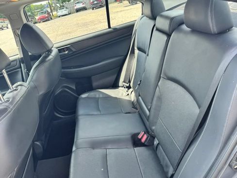 Used 2017 Subaru Legacy 2.5i Limited AWD/4WD image 13