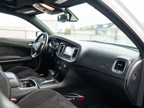 Used 2020 Dodge Charger Scat Pack image 14