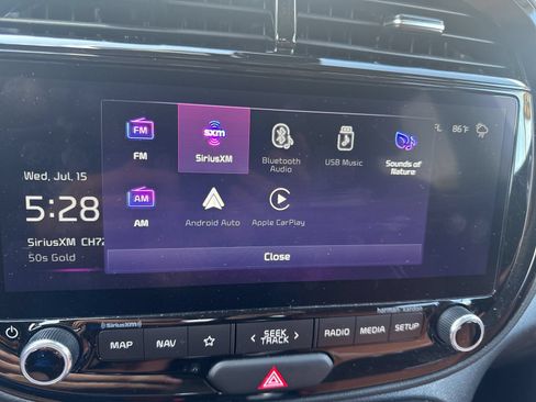 Used 2025 Kia Soul EX FWD image 11