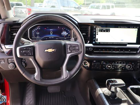 Used 2023 Chevrolet Silverado 1500 LTZ w/ LTZ Premium Package AWD/4WD image 18