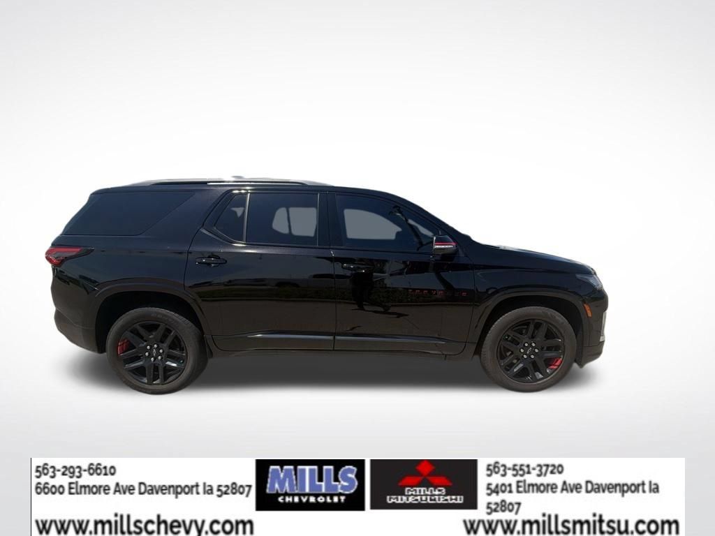 Used 2023 Chevrolet Traverse Premier w/ Redline Edition AWD/4WD image 4
