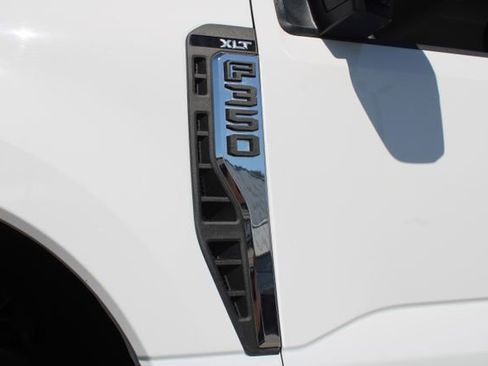 Used 2024 Ford F350 XLT w/ FX4 Off-Road Package image 21