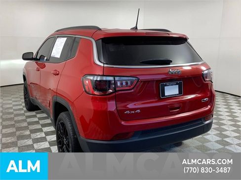 Used 2023 Jeep Compass Latitude image 7