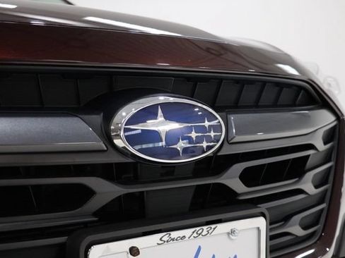 Used 2025 Subaru Outback Limited AWD/4WD image 10