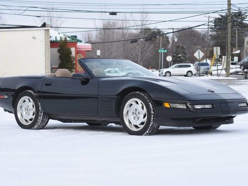 Used 1994 Chevrolet Corvette Convertible image 3