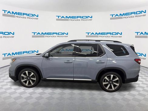 Used 2023 Honda Pilot Elite image 2