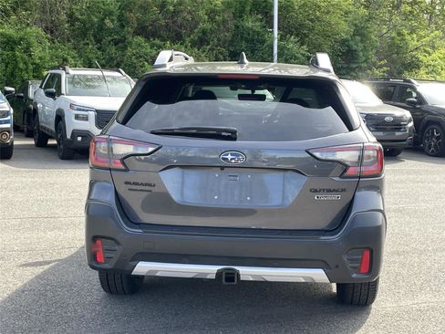Used 2020 Subaru Outback Touring w/ Popular Package #2 AWD/4WD image 4