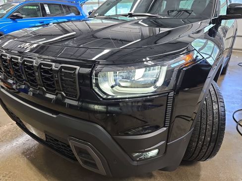 New 2026 Jeep Cherokee Overland AWD/4WD image 32