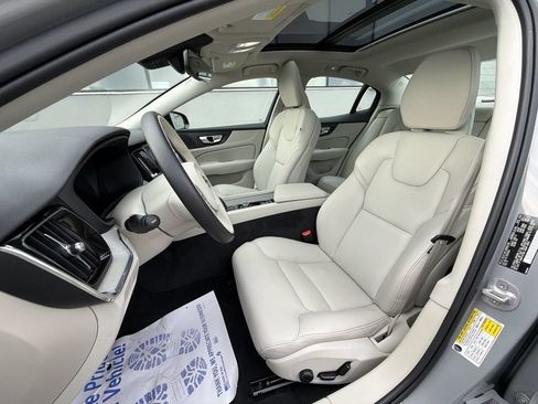 Certified 2024 Volvo S60 B5 Plus w/ Climate Package AWD/4WD image 15